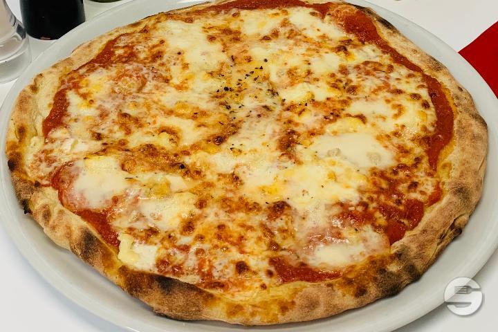 Pizza Quatre fromages - Pizza Délice Kebab