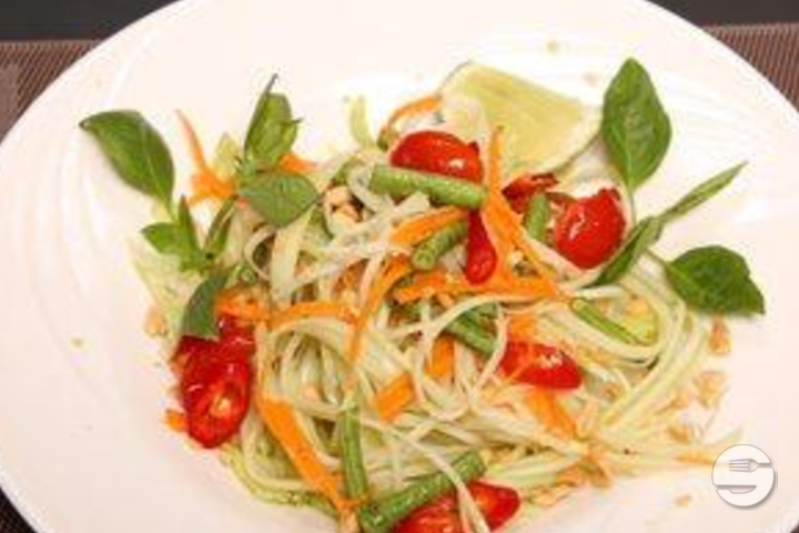 Thai Papaya Salad - Echt KungFu