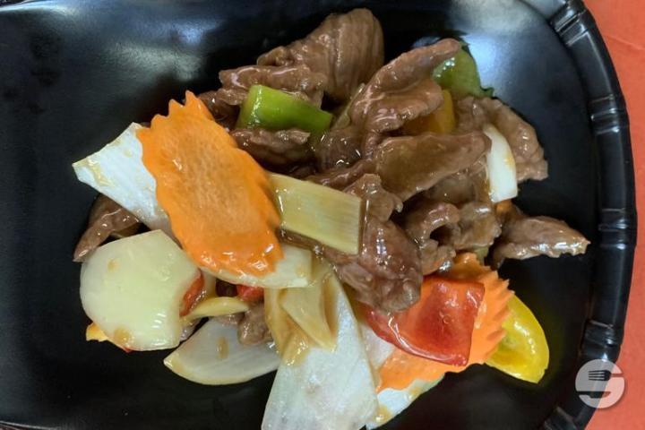 Hei Jiao beef (hot) - Echt KungFu