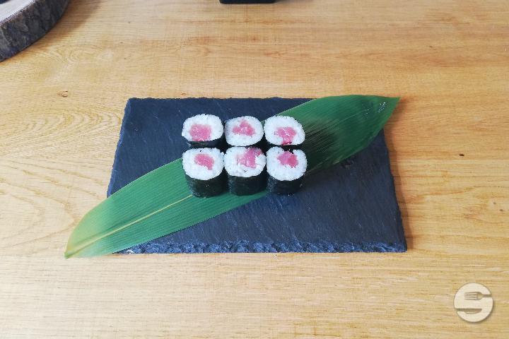 Maki Tuna - Sushi Place