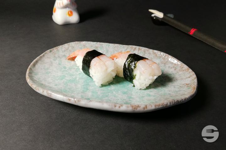 Nigiri Crevette douce crue - UME
