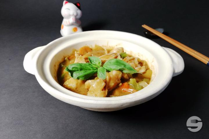 34 Poulet Curry Japonais - UME