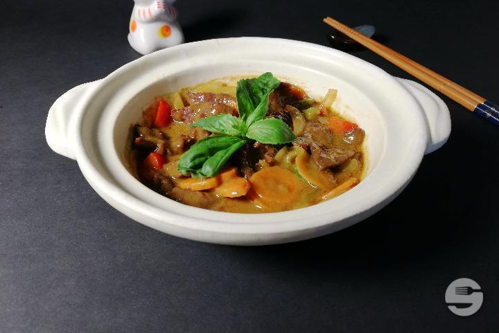 Boeuf Curry japonais - UME