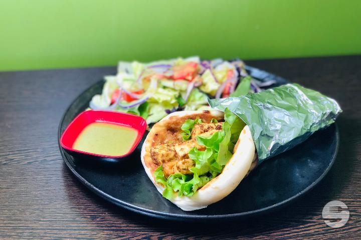 Grilled Tofu Naan wrap (Swiss, bio) - Falaque