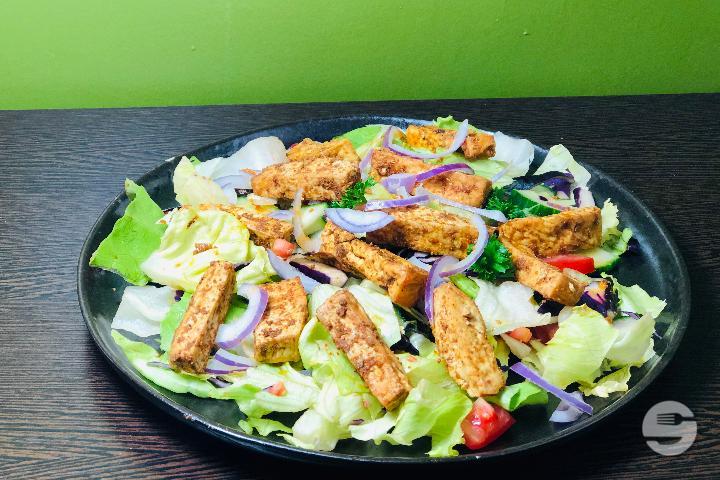 Grilled Tofu Salad (Swiss, bio) - Falaque