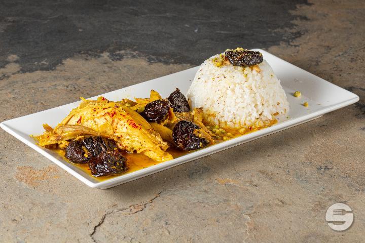 Prunes Chicken - Le Figuier