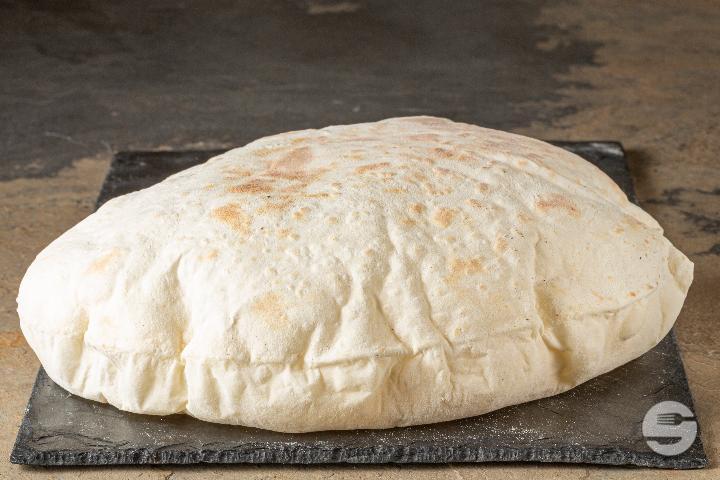 Lebanese bread - Restaurant Le Figuier