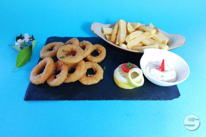 Friture de Calamars - MGM Café