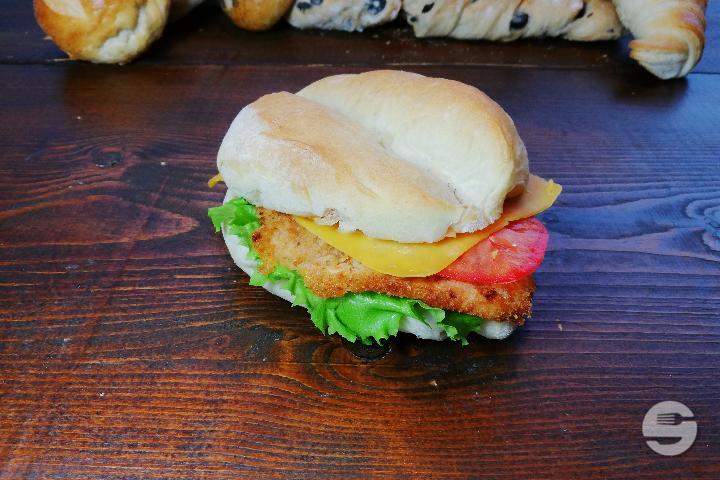Papo Seco Poulet Cheddar - Chez Nogueira
