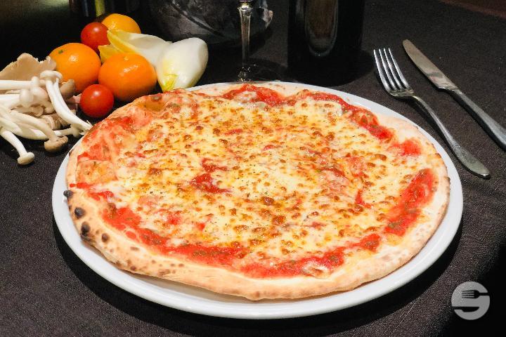 Pizza Margherita - Le Loup Blanc