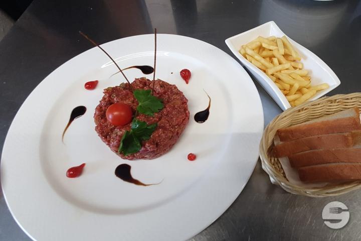 Tartare de Boeuf - Le Bourg-Ville
