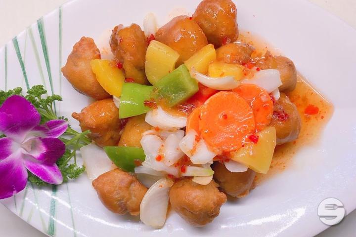 55. Sweet and Sour Pork - China House
