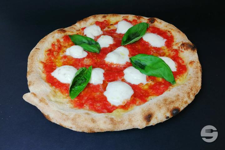 Regina - Pizzeria Ausonia