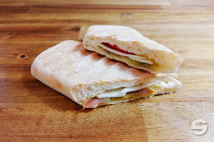 Panini Fromage Jambon Cru - Délices Express