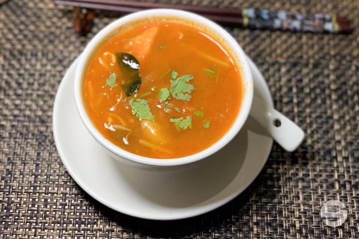 105 Potage Tom-Yang aux crevettes thaï - L'Ananas