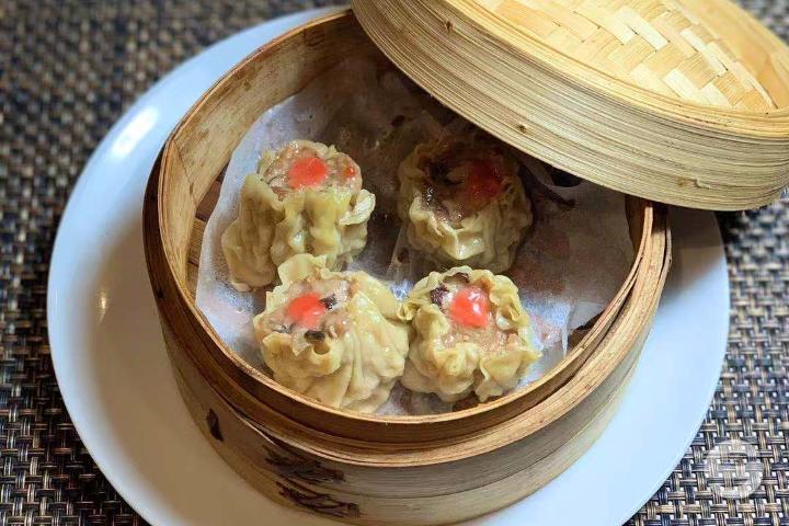 114 Raviolis de porc et crevettes Siu-mai - L'Ananas