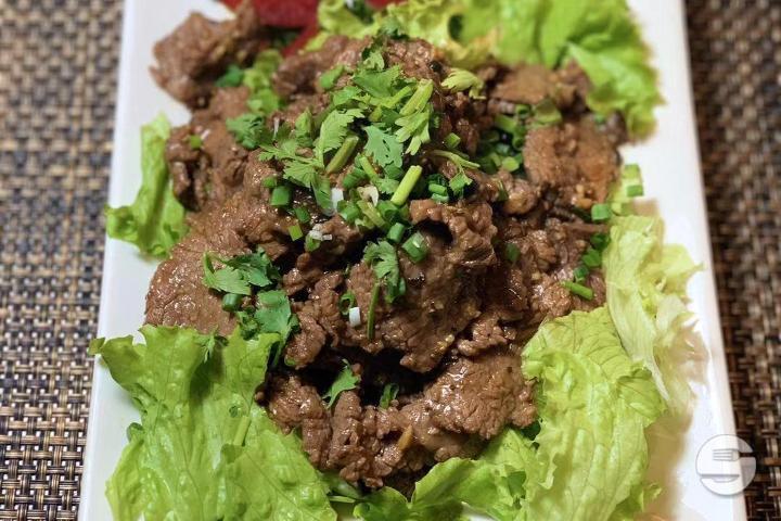 308 Boeuf à l'ail et poivre noir thaï - L'Ananas