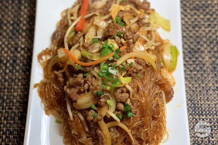 910 Vermicelles sautés au boeuf - L'Ananas