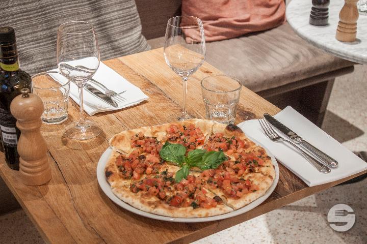 Foacaccia al pomodoro - Pizzeria Ristorante Molino