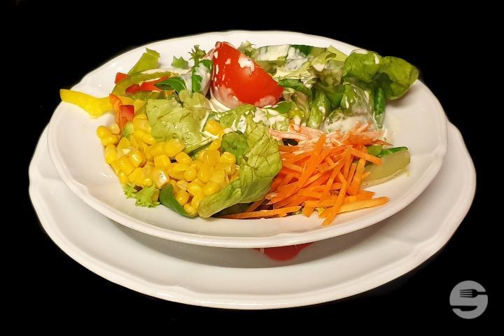 Select the desired salad - Treff - Pizzeria & Sushi Bar