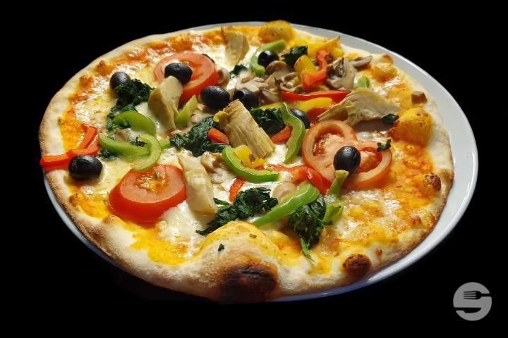 Pizza of your choice - Treff - Pizzeria & Sushi Bar