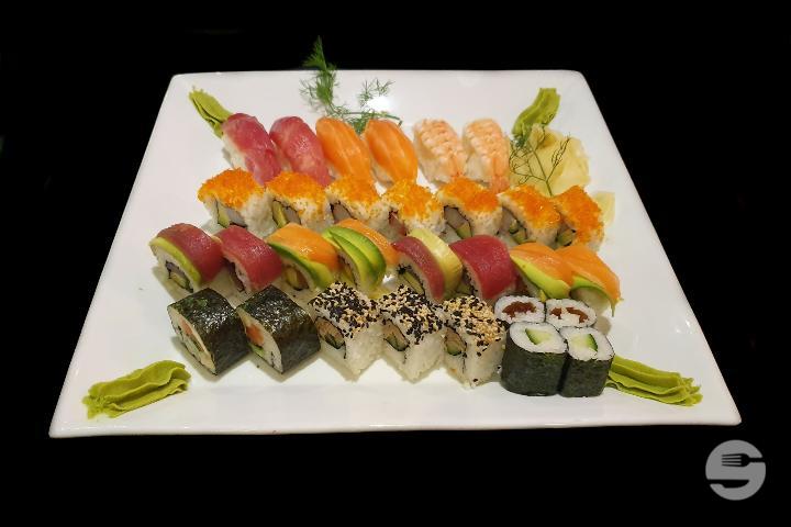 Osaka - Treff - Pizzeria & Sushi Bar