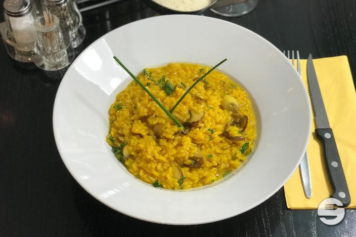 Risotto mit Pilzen oder Gemüse - Treff - Pizzeria & Sushi Bar