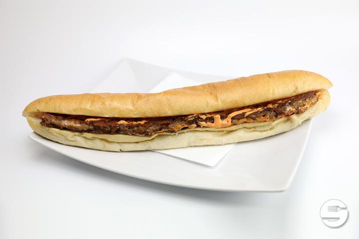 Hot Dog Cheeseburger - Goranac