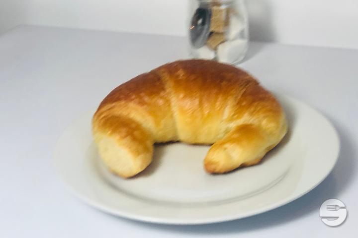 Croissant - Le café des Rencontres