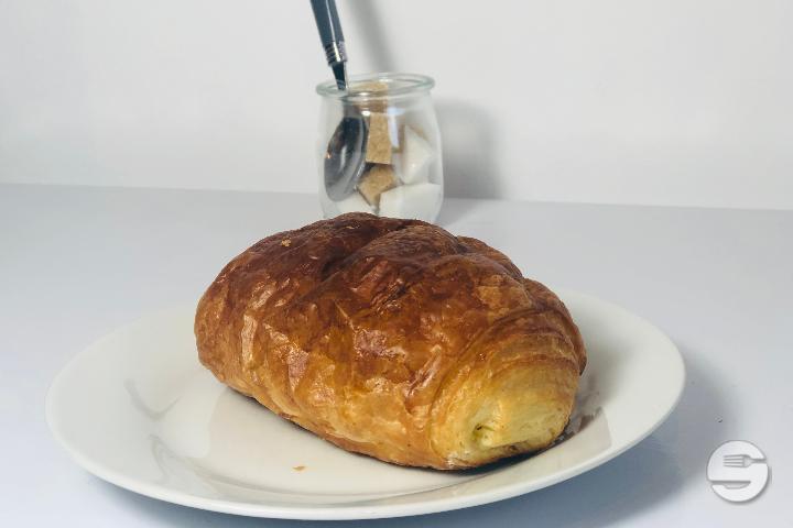 Pain au chocolat - Le café des Rencontres