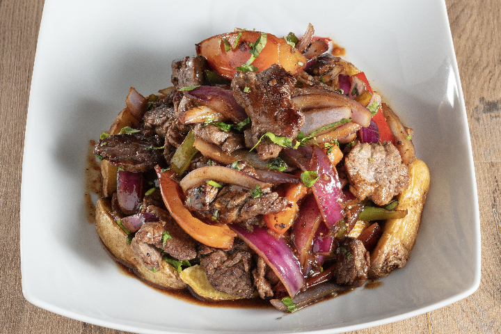 Lomo Saltado de Boeuf - BarrioFino