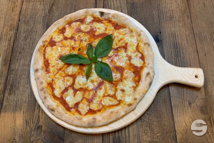 Pizza Margherita - The Corners