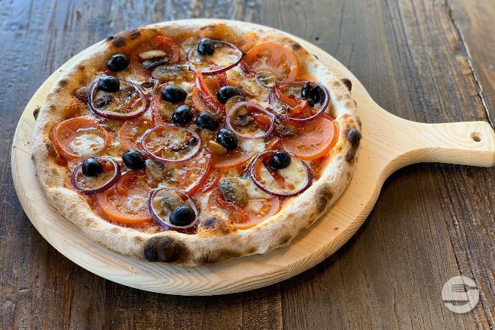 Pizza ai Funghi - The Corners