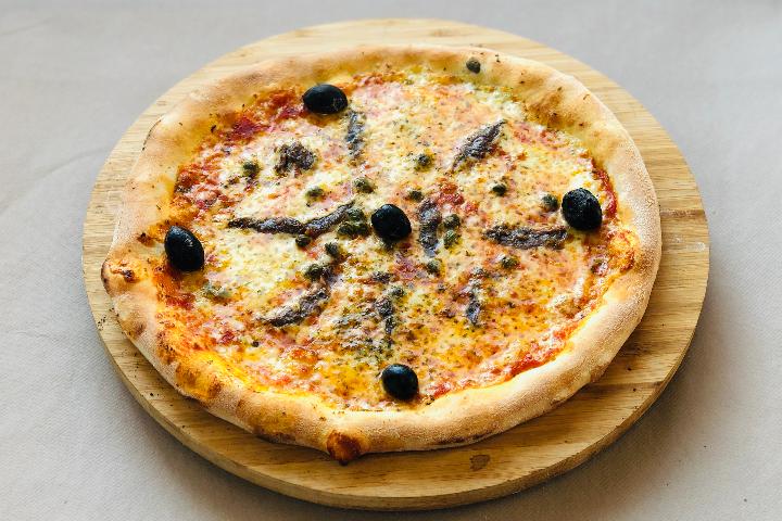 Napolitaine Pizza - L'Artisan Pizza Maker
