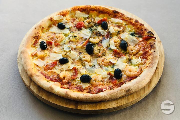 Pizza Gamberetti - L'Artisan Pizza Maker