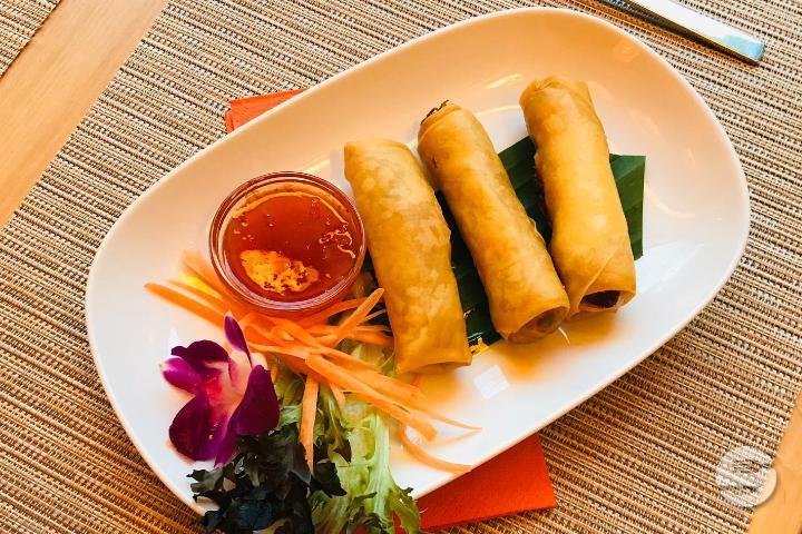 Ying's hausgemachte Frühlingsrollen ( 3 Stück ) - Ying's Thai Kitchen