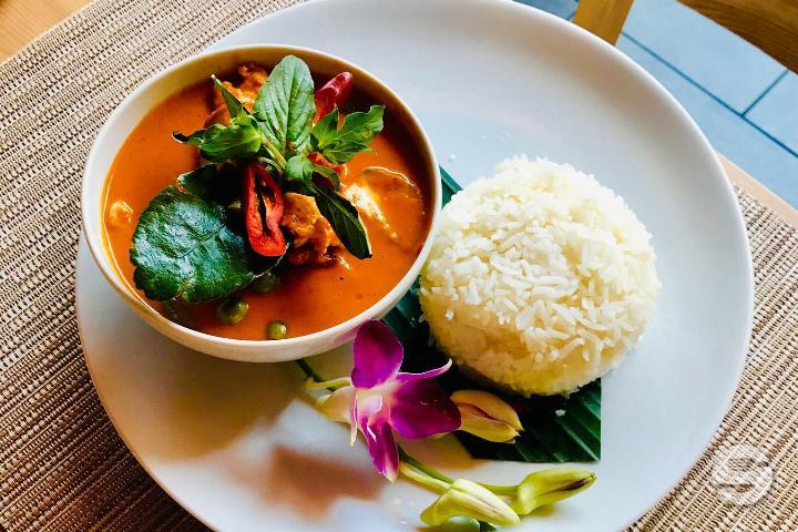 Gaeng Ped Pet Yang - Ying's Thai Kitchen