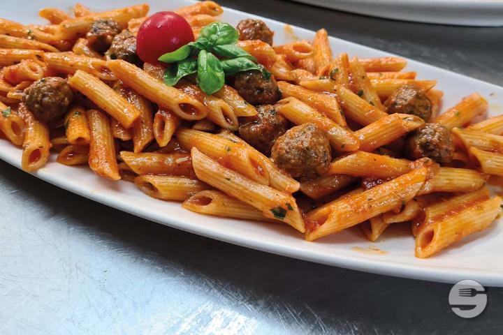 Penne Polpettine - Olio'basilico