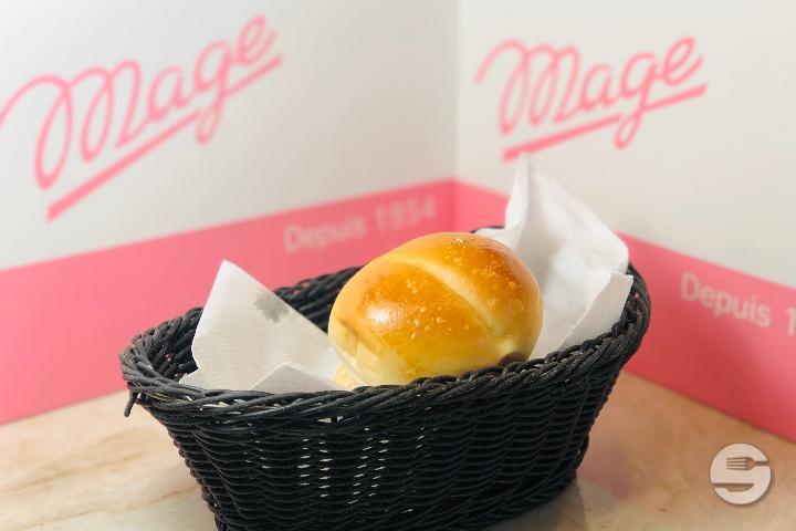 Milk roll bread - Pâtisserie Mage