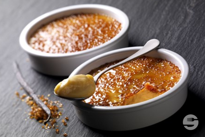 Creme Catalana - Mango Food und Drink