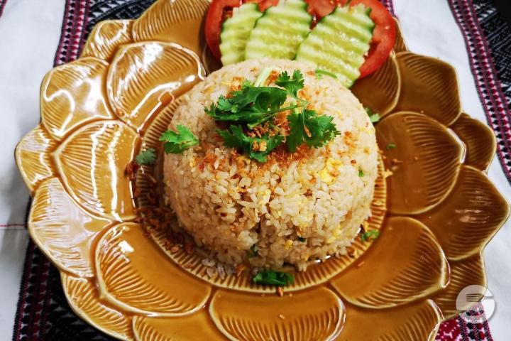 Fried rice with a side dish of your choice - Simply Thai