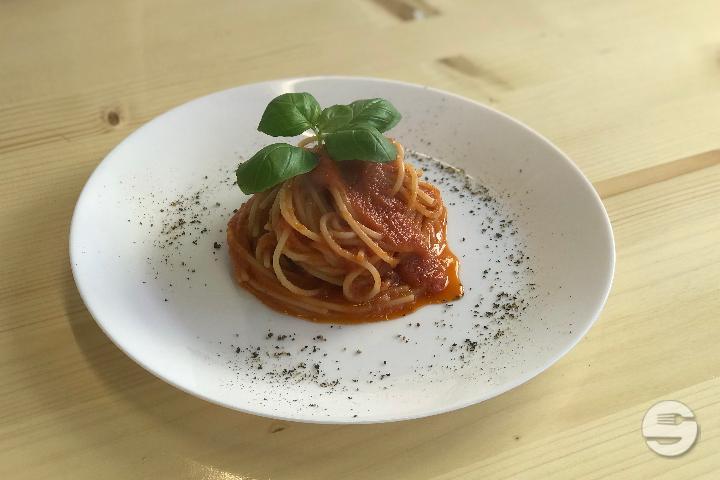 Pasta Aglio, Olio e Peperoncino (vegan) - La Casetta da Lorenzo Pascali