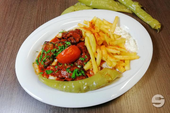 Iskender Köfte - Istanbul Grill & More Flon