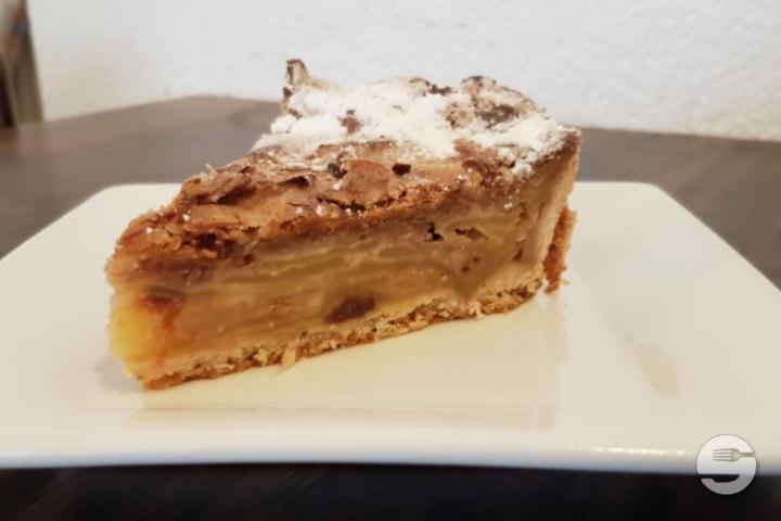Cakes - Maison 33 Cafe & Bistro