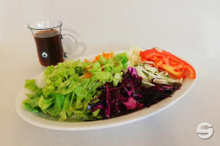 Petite Salade - Maxxy Kebab
