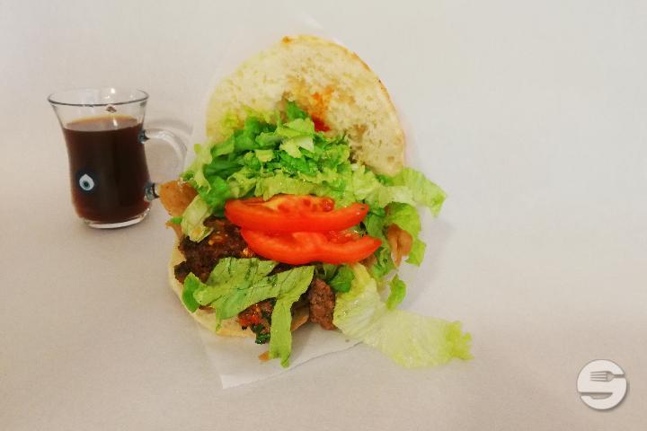 Sandwich Kebab Kofte - Maxxy Kebab