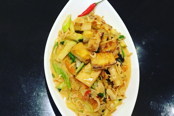 TOFU aux légumes curry PANANG , riz basmati - Tout Simplement