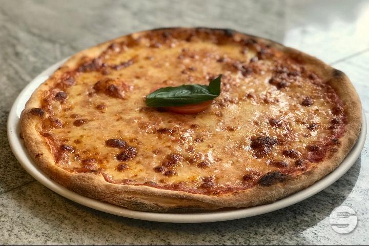 Pizza Margherita - Pizza Casa