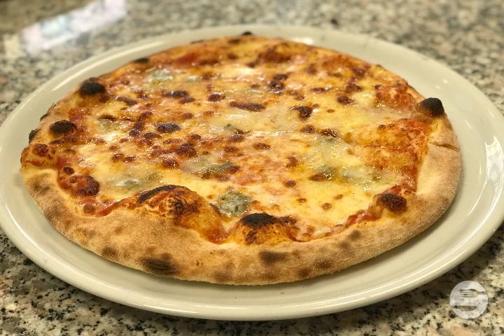 Pizza Gorgonzola - Pizza Casa