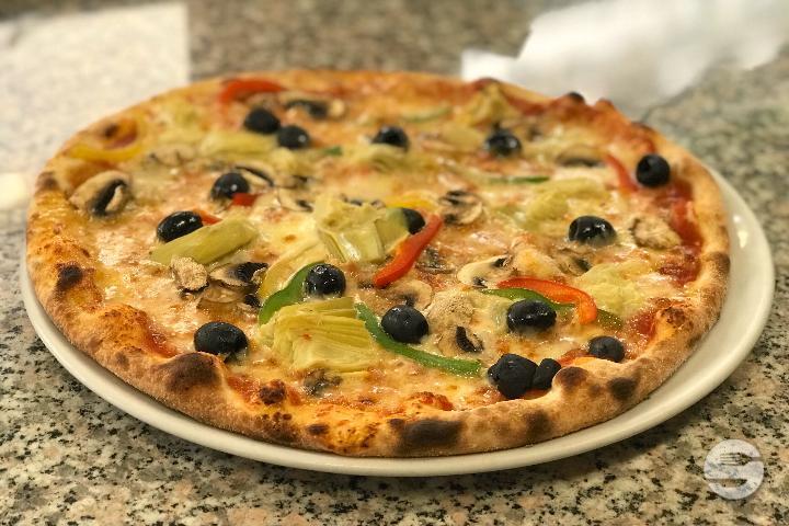 Pizza Capricciosa - Pizza Casa